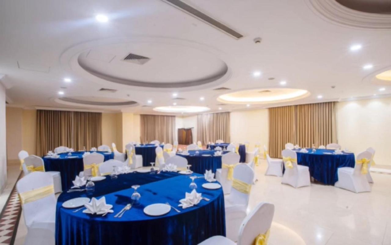 The Royal Paradise Dhaka Exterior foto